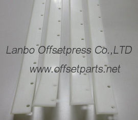komori L-40 machine  wash up blade1090x50x5mm  , 15 holes , komori offset printing machine parts