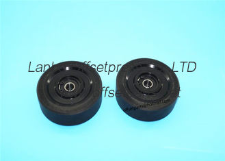 CD102 SM102 machine forwarding roller F2.016.304/06 Feeder roller for cd102 printing machine F2.016.304