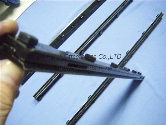 HD press china made plate clamp L=533m with 6 bolts for SM52 printing machine