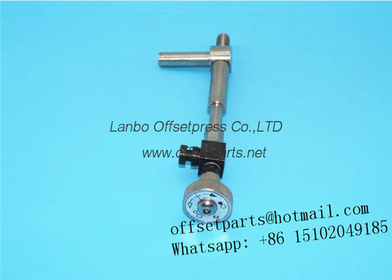 SM102 CD102 machine adjusting screw 71.030.242F adjusting screw for cd102 printing machine size 63mm 33mm
