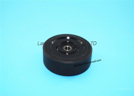 CD102 SM102 machine forwarding roller F2.016.304/06 Feeder roller for cd102 printing machine F2.016.304